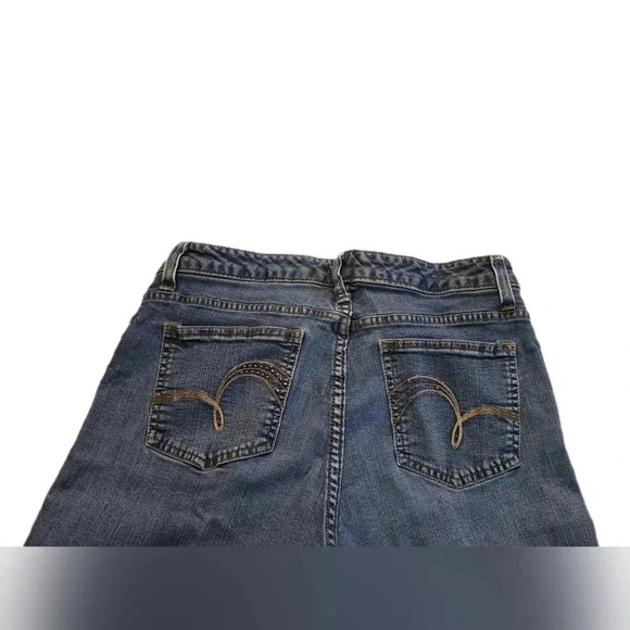 Lee, Size 10, Slender Secret Bootcut Jeans - Picture 2 of 10